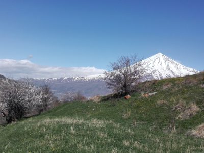 منظره کوه دماوند از دشت آزو